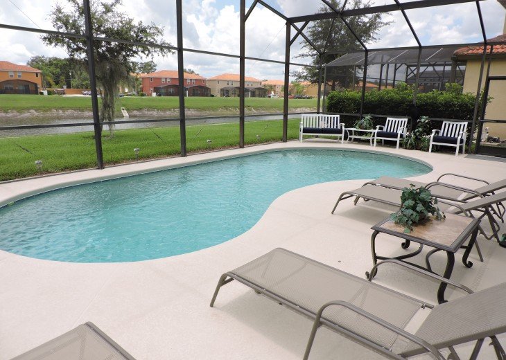 Kissimmee House Rental Refurbished 4 Bed 3 Bath Villa With Own