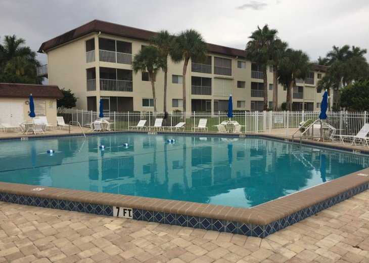 2 Bedroom Condo Rental in Naples, FL - Affordable Naples Condo