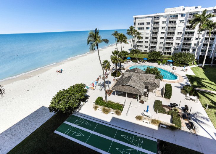 2 Bedroom Condo Rental in Naples, FL - 6th floor Beachfront Condo! Rent ...